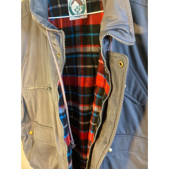 Vintage Appalachian Trail 2XL Flannel I
nsulated Vest - Picture 7 of 8